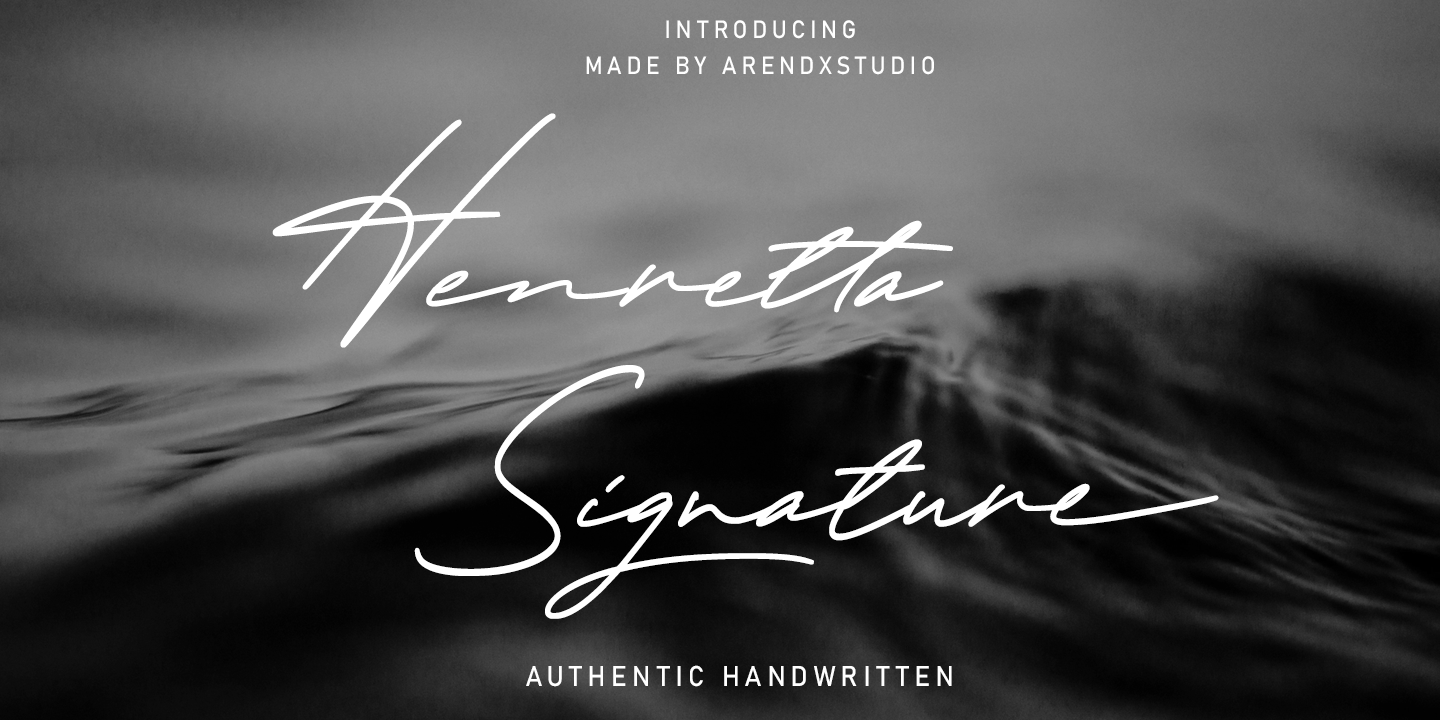 Шрифт Henretta Signature